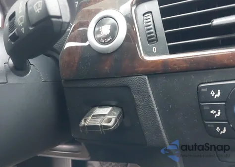 2007 BMW 328Xi из США, поврежденный, VIN WBAVT73557FZ36066